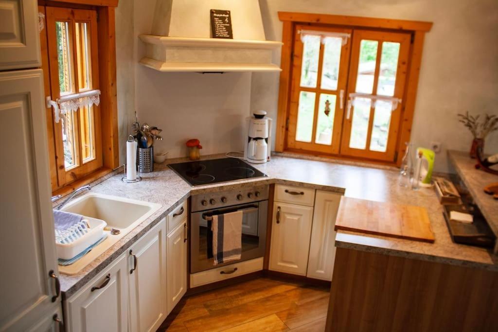 Ferienhaus Sonnenblick Entspannung Mit Sauna Kamin Und Balkon ゾンネベルク エクステリア 写真