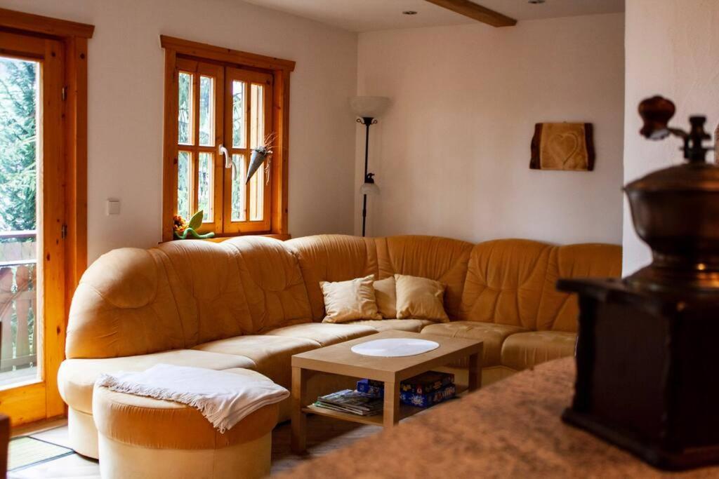 Ferienhaus Sonnenblick Entspannung Mit Sauna Kamin Und Balkon ゾンネベルク エクステリア 写真